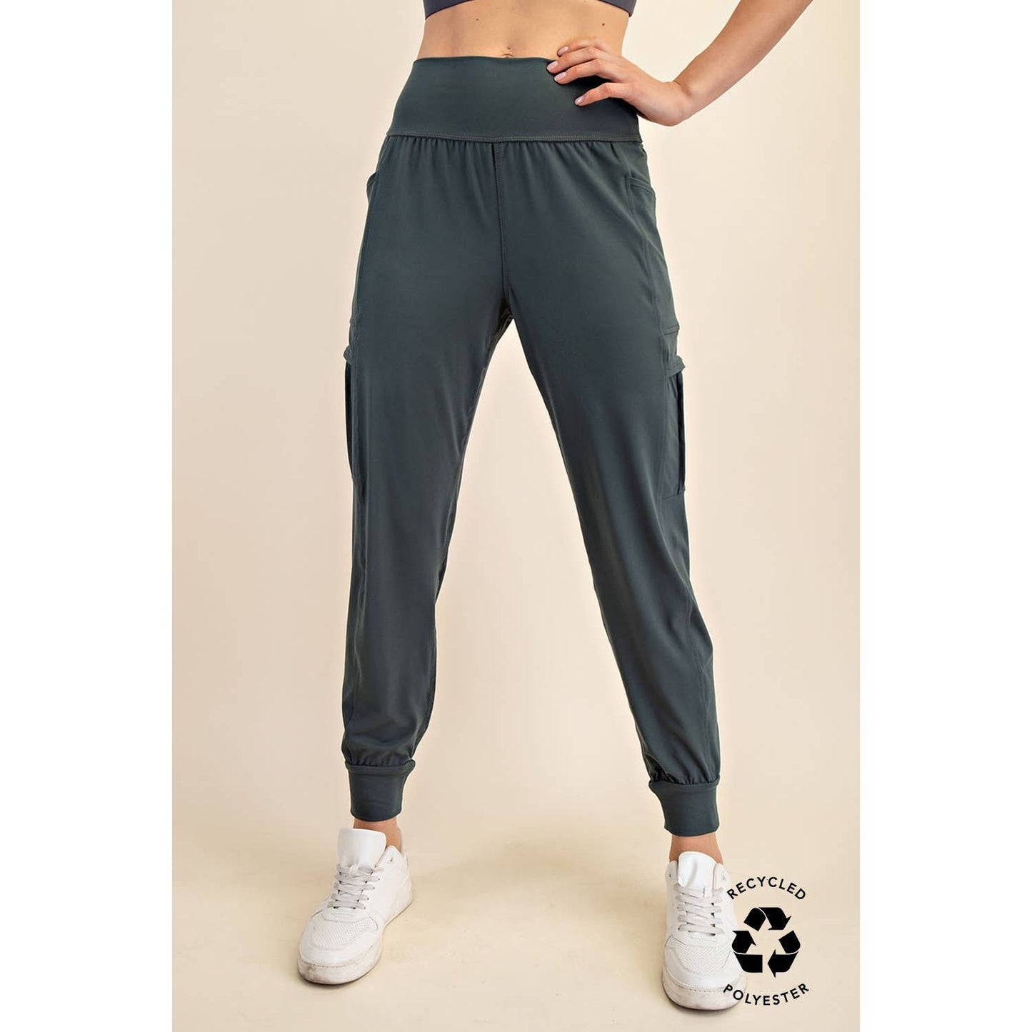 BUTTER JOGGER WITH SIDE POCKETS: True Red