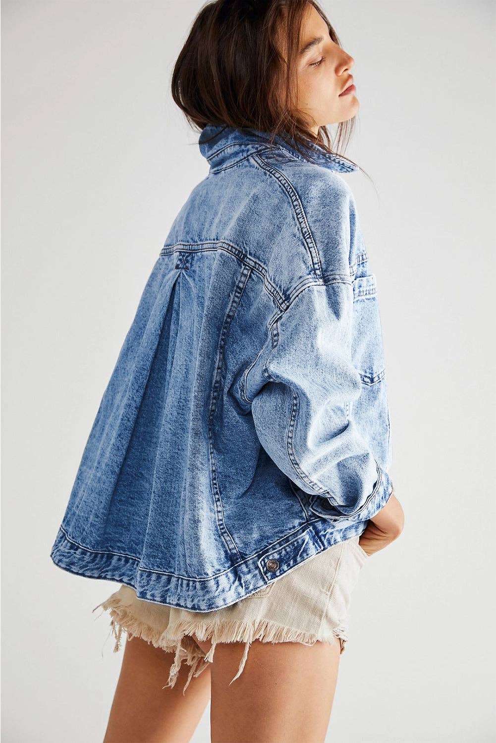Lakely Oversized Denim Jacket | S-2XL: Blue Stripe