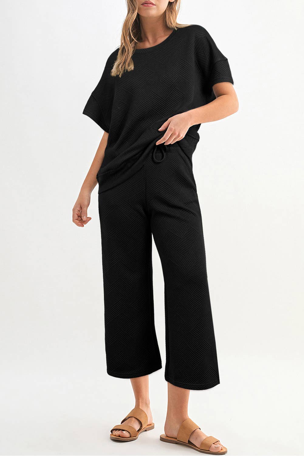 Women Multi-colored Textured T Shirt and Pants Set | S-2XL
