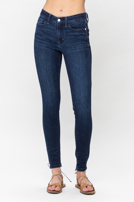 Judy Blue Mid-Rise Classic Crinkle Ankle Detail Skinny - Plus