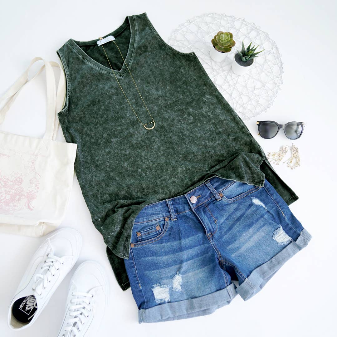 ....42POPS MINERAL WASH V-NECK TANK TOP: / CABERNET-111033