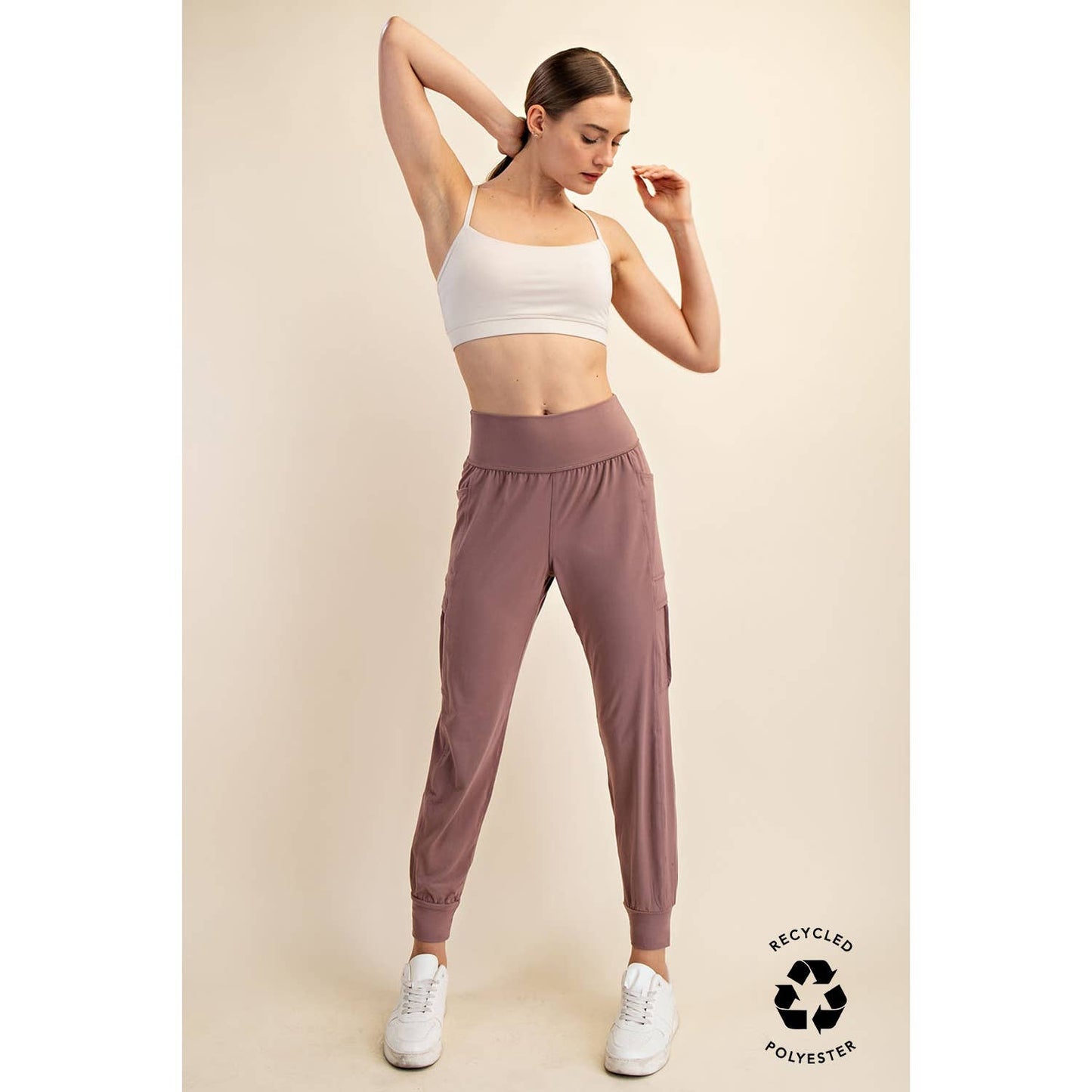 BUTTER JOGGER WITH SIDE POCKETS: True Red