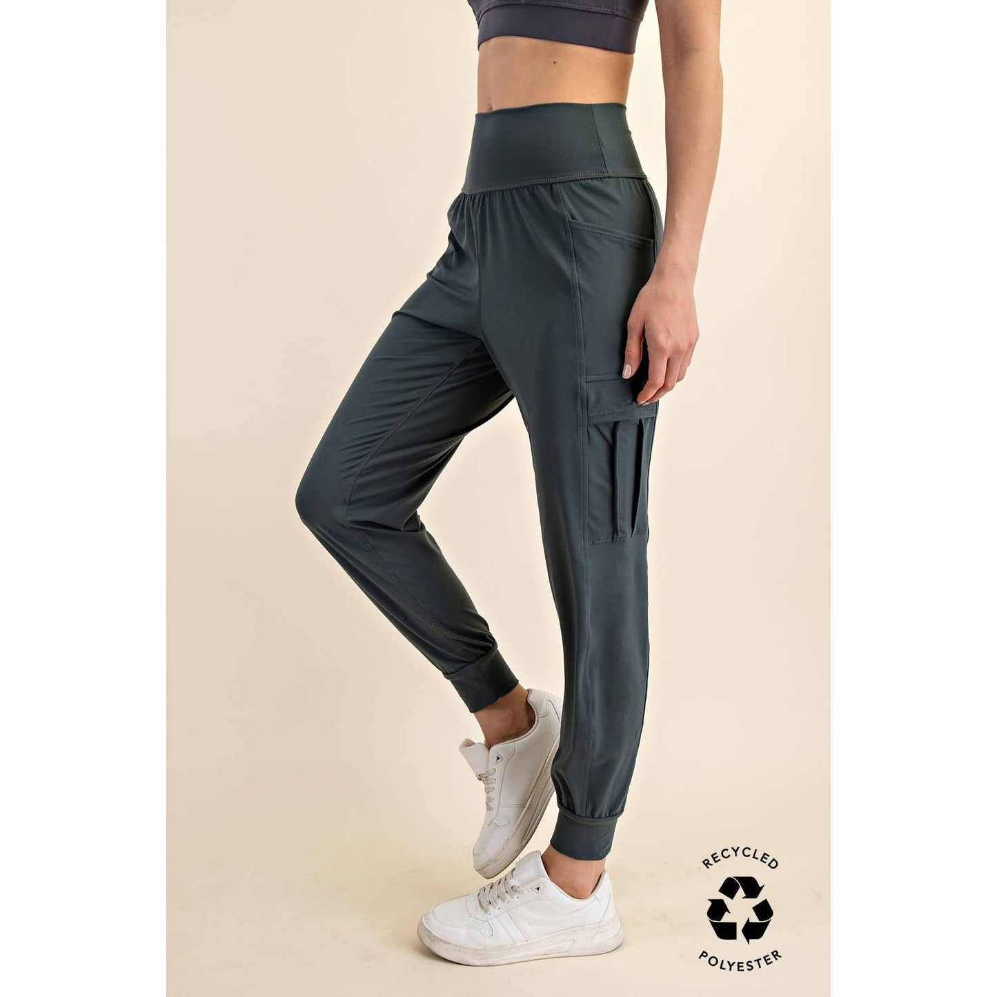 BUTTER JOGGER WITH SIDE POCKETS: True Red