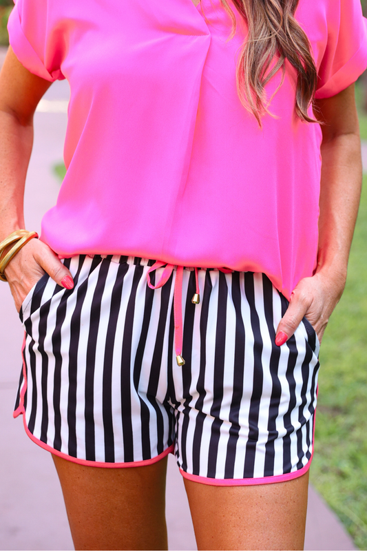 Rosemary Stripes Everyday Shorts: Black