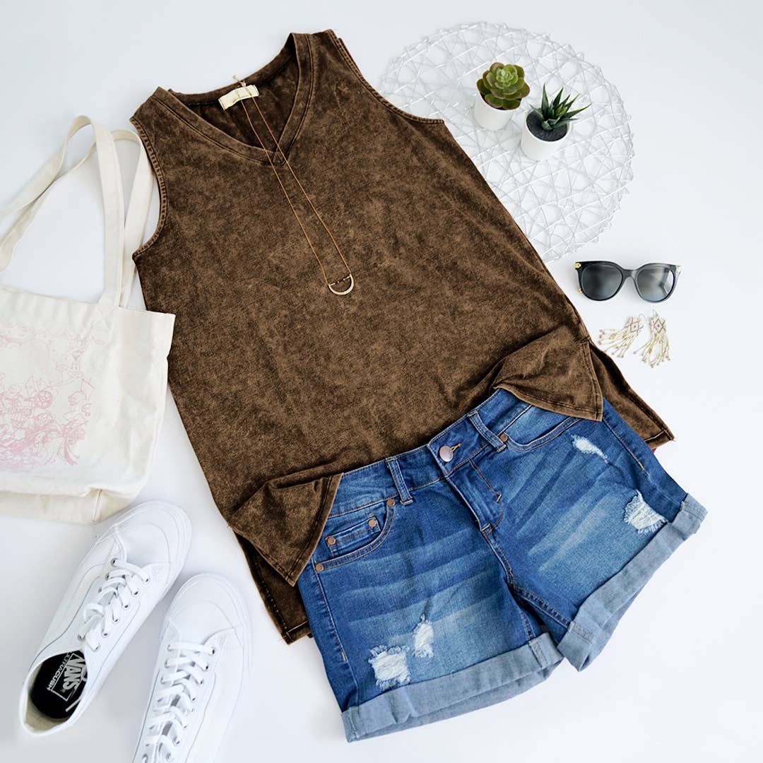 ....42POPS MINERAL WASH V-NECK TANK TOP: / CABERNET-111033