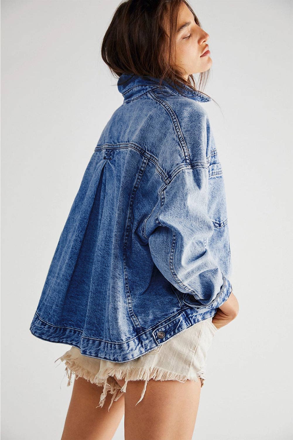 Lakely Oversized Denim Jacket | S-2XL: Blue Stripe