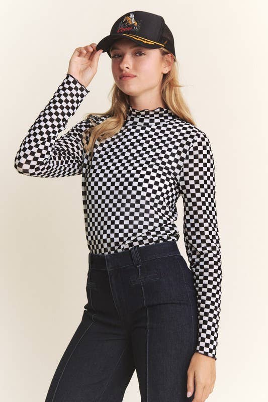 LONG SLEEVE CHECKERED MESH MOCK NECK TOP: BLACK/WHITE