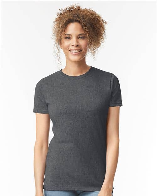 Gildan - Women’s T-Shirt: Black