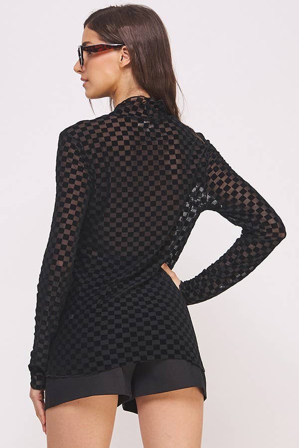 LONG SLEEVE CHECKERED MESH MOCK NECK TOP: BLACK/WHITE