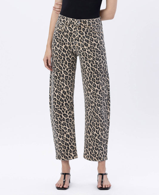 HIGH RISE LEOPARD PRINT BARREL JEANS V3704LPD: LEOPARD