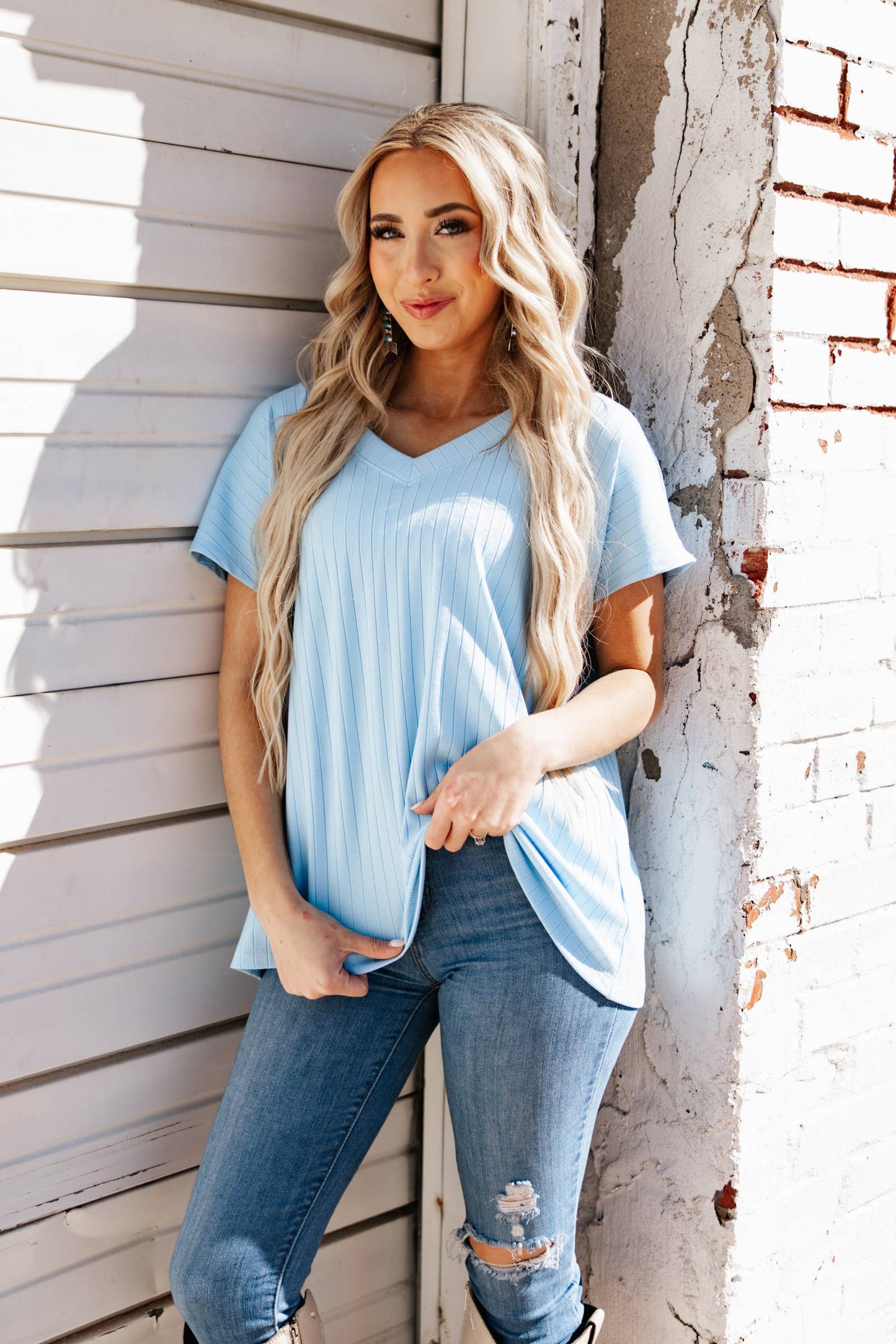 Casual Thick Ribbed V Neck Top: BLACK