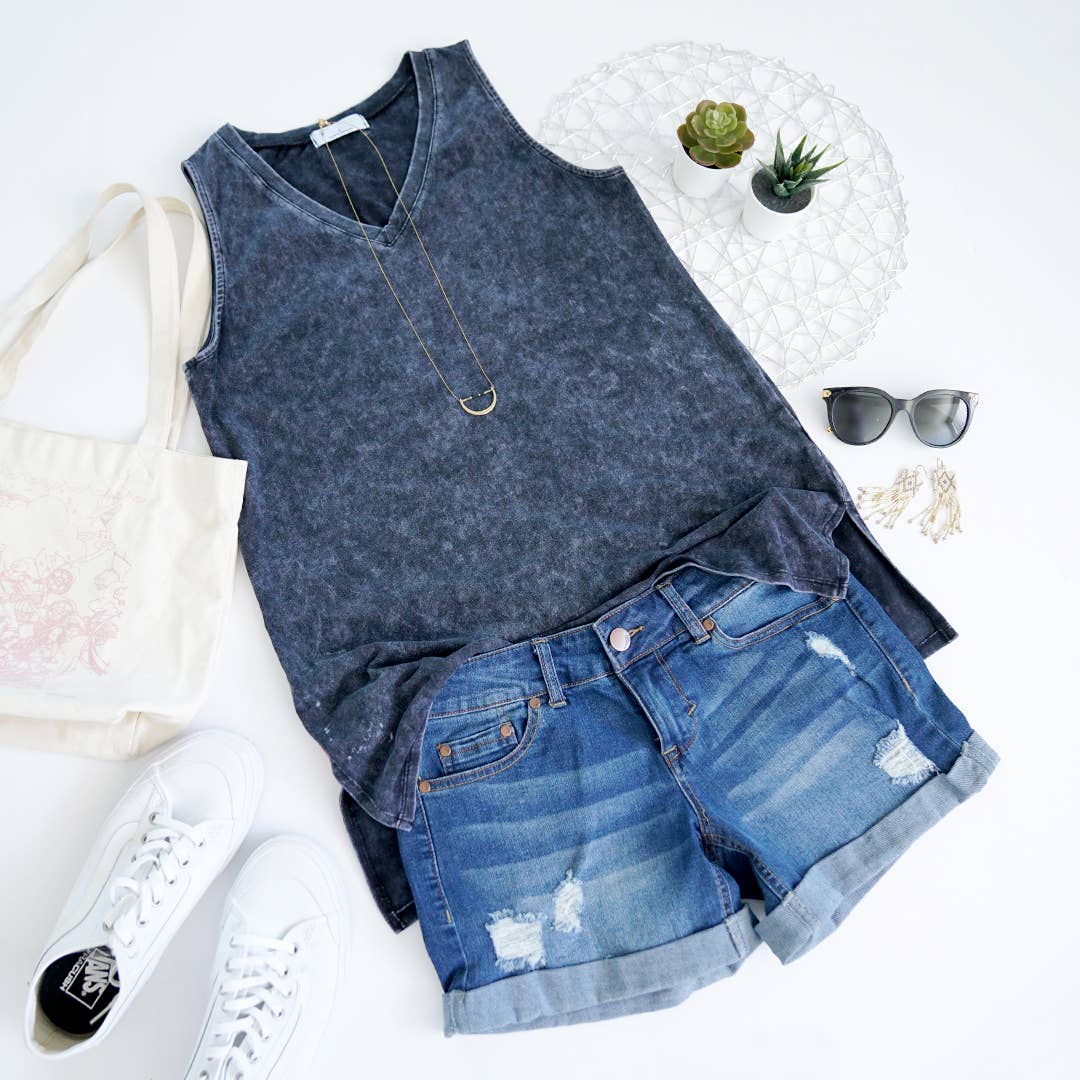 ....42POPS MINERAL WASH V-NECK TANK TOP: / CABERNET-111033