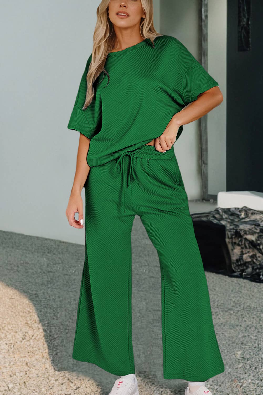 Women Multi-colored Textured T Shirt and Pants Set | S-2XL