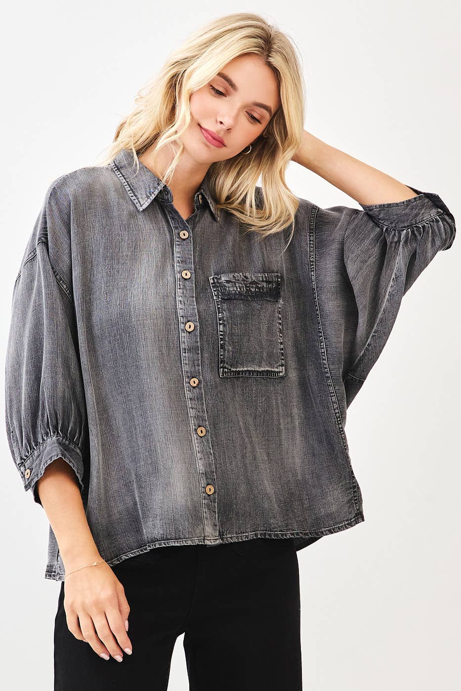 WASHED TENCEL CHAMBRAY DOLMAN SLEEVE SHIRT: DK DENIM / S-M-L(2-2-2)