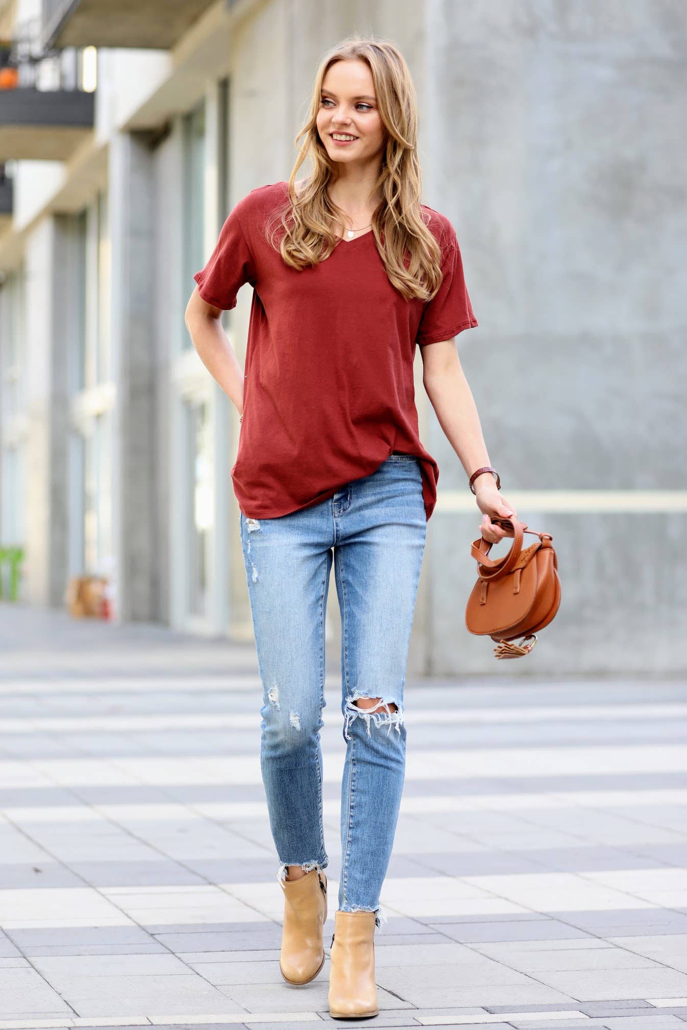 ,,,,,...SI-23938 COTTON SHORT SLEEVE BOYFRIEND  V-NECK TEE: / MAGENTA-149944