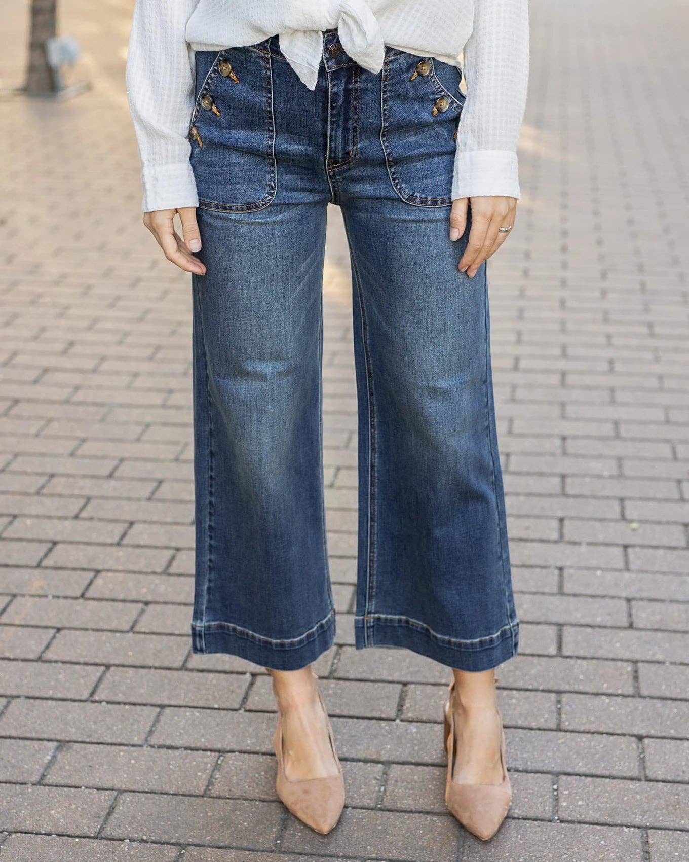 Sailor Denim Jeans in Mid-Wash: Mid-Wash 2-16