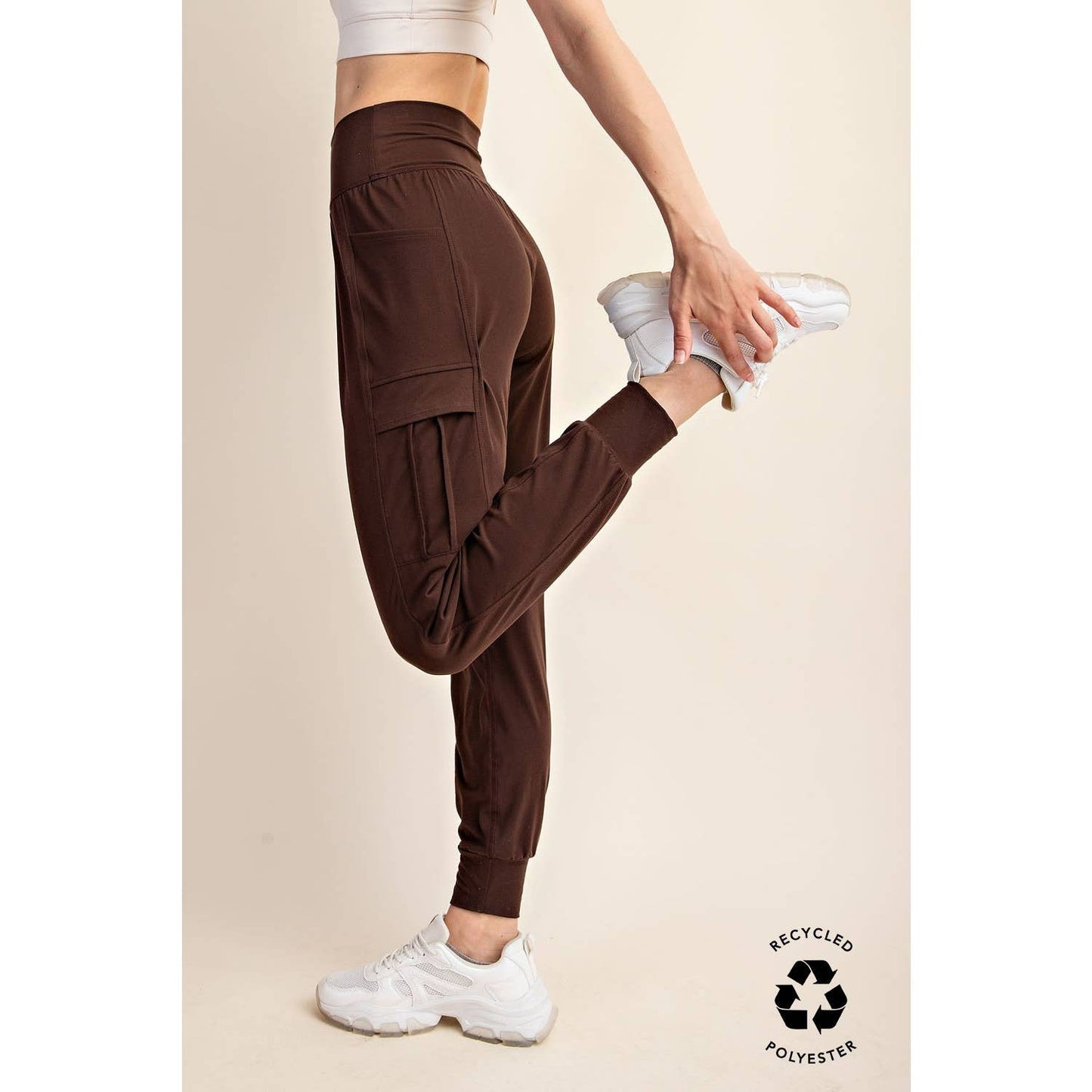 BUTTER JOGGER WITH SIDE POCKETS: True Red