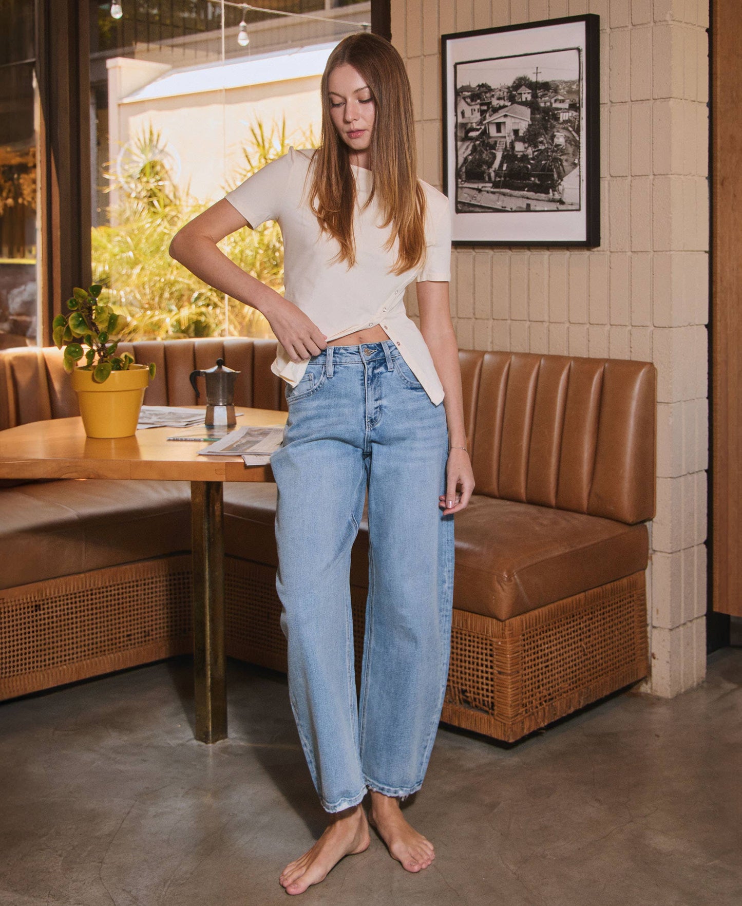 HIGH RISE BARREL LEG JEANS LV1407: SUAVE