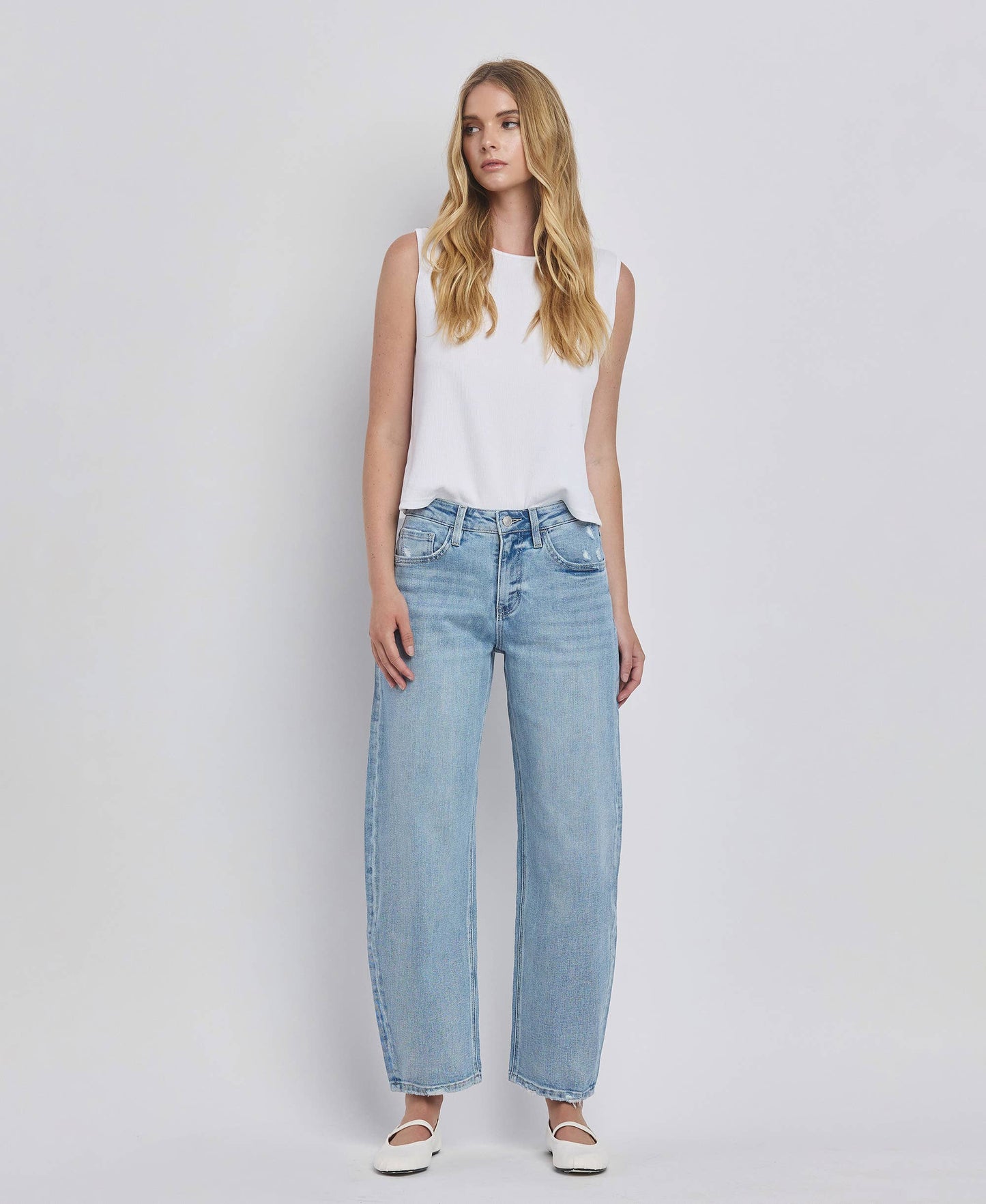 HIGH RISE BARREL LEG JEANS LV1407: SUAVE