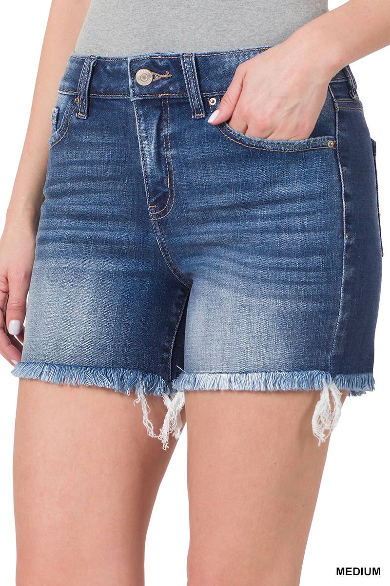Zenana SC150660 Mid Rise Raw Frayed Hem Denim Shorts
