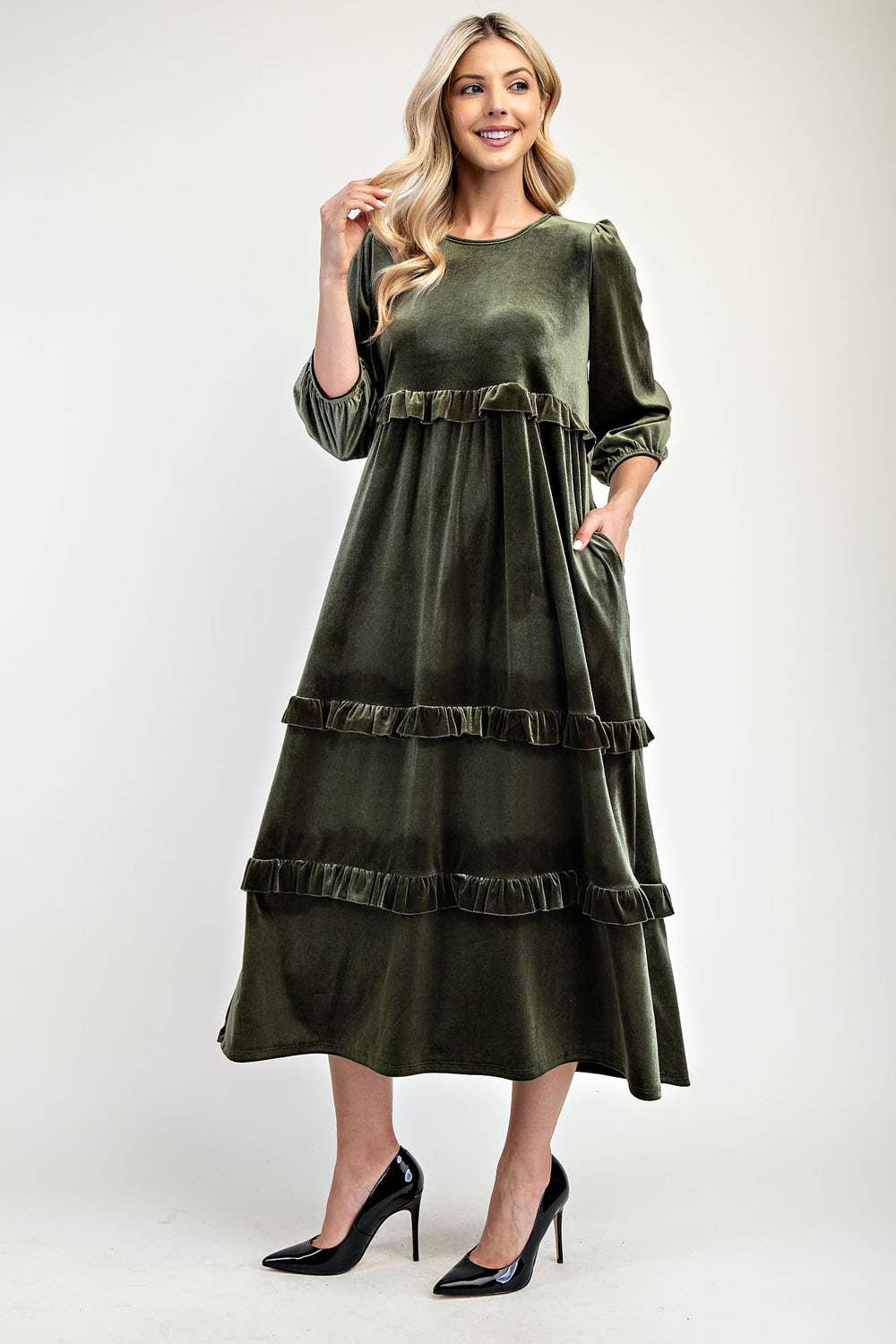 ELEGANT VELVET TIERED MODEST DRESS -MD33897: Purple