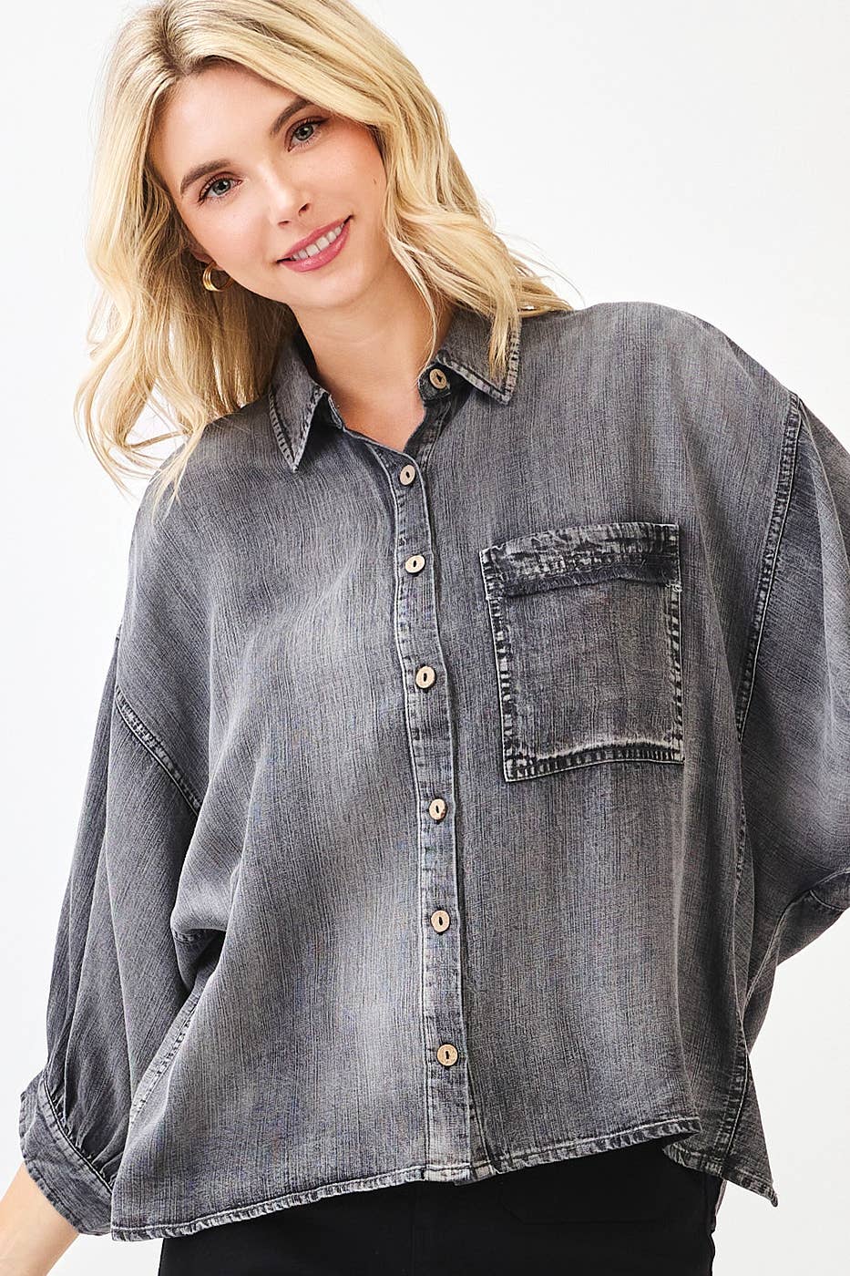 WASHED TENCEL CHAMBRAY DOLMAN SLEEVE SHIRT: DK DENIM / S-M-L(2-2-2)