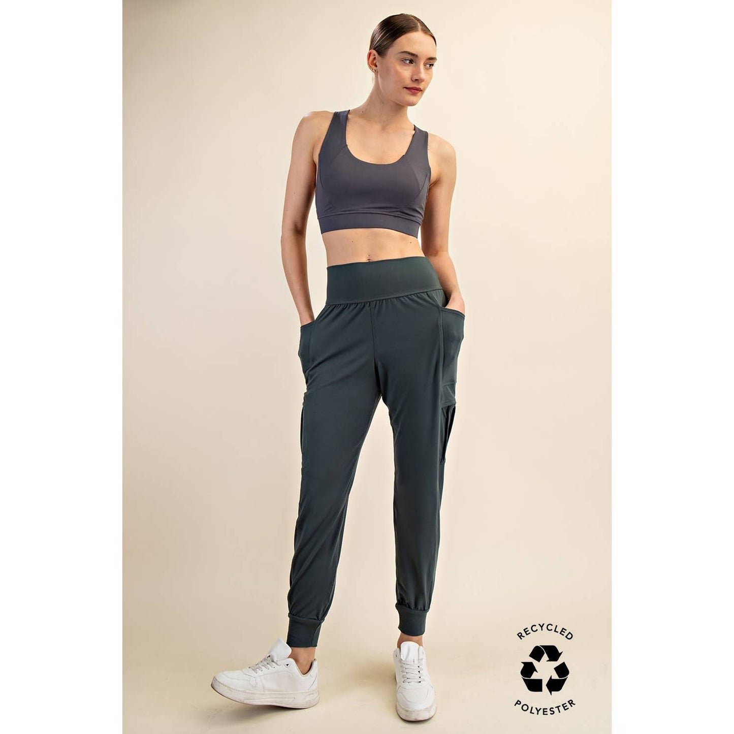 BUTTER JOGGER WITH SIDE POCKETS: True Red