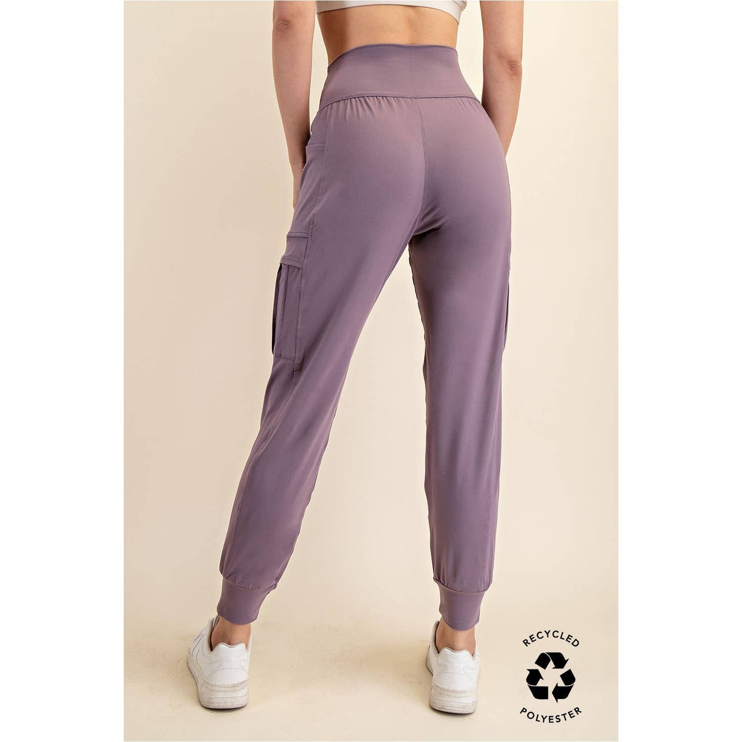 BUTTER JOGGER WITH SIDE POCKETS: True Red