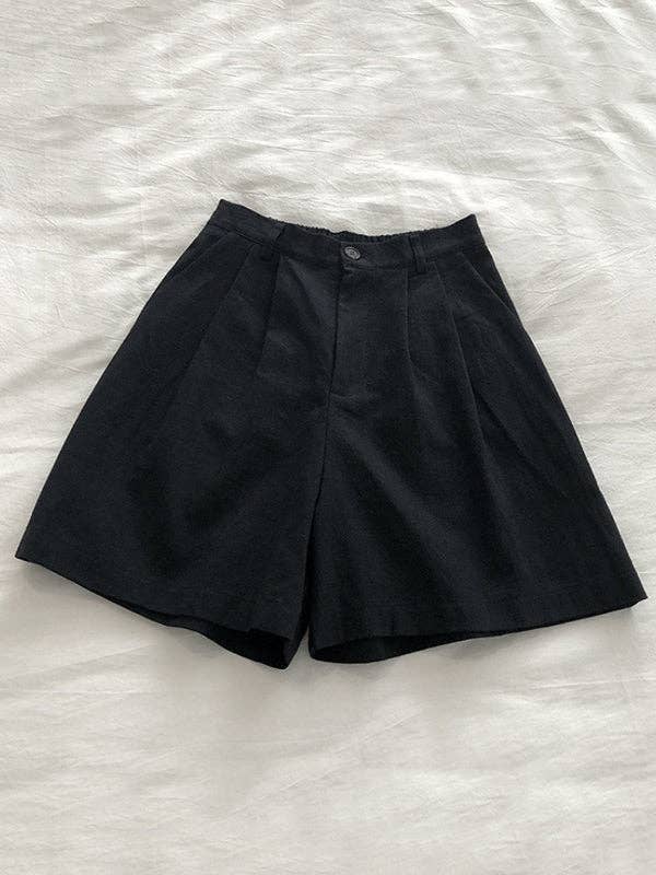 Loose Wide Leg Elasticity Pleated Solid Color Shorts: LINEN
