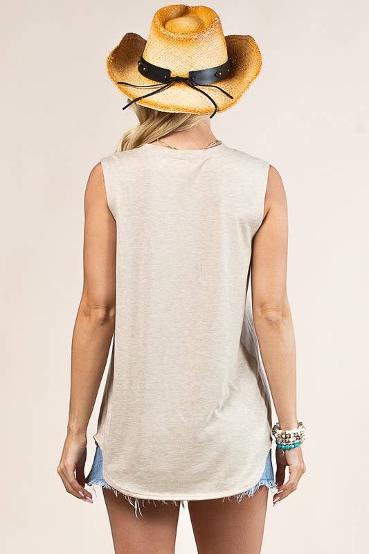 AV079-VIDA HOWDY GRAPHIC SLEEVELESS TOP: CAMEL / Contemporary