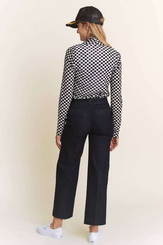 LONG SLEEVE CHECKERED MESH MOCK NECK TOP: BLACK/WHITE