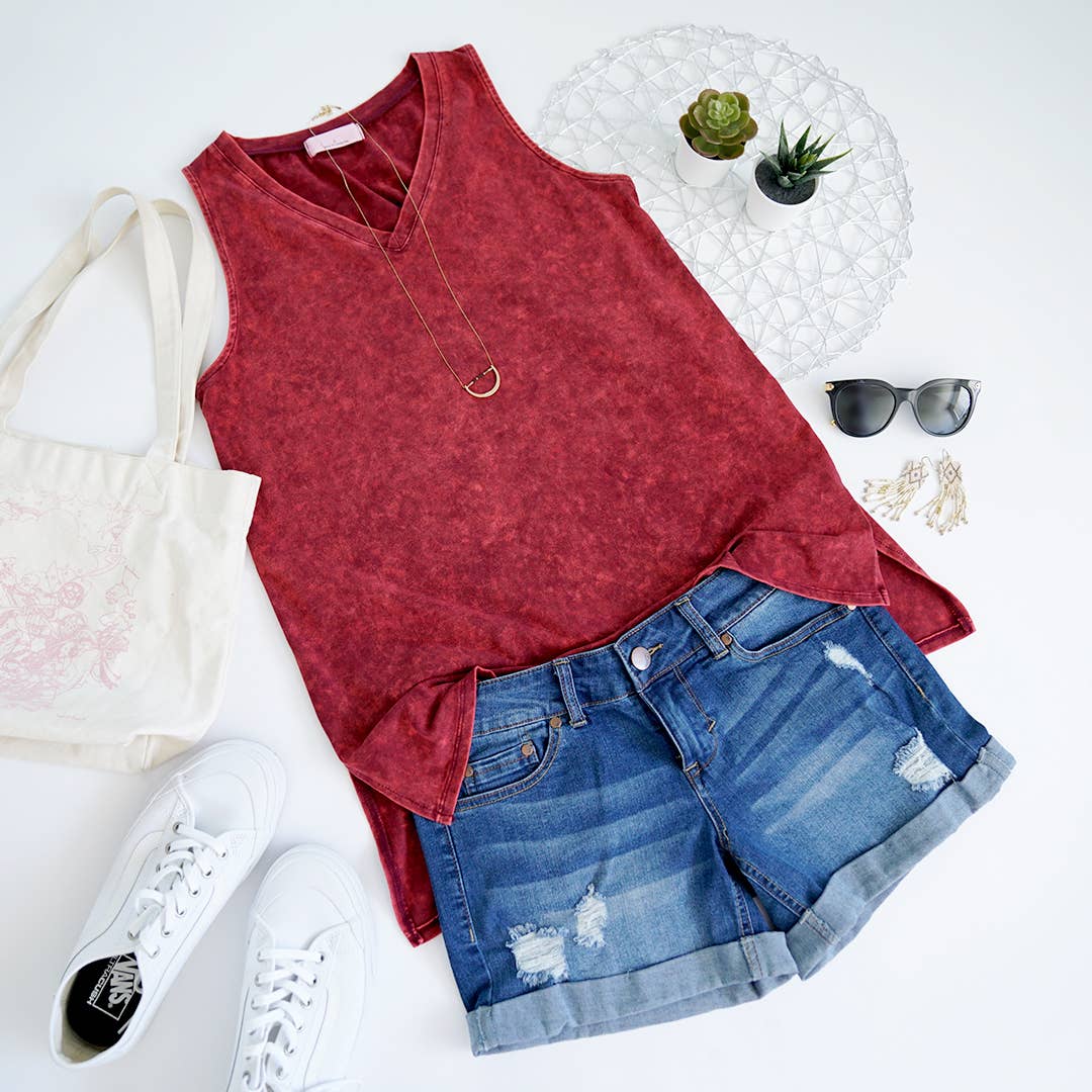 ....42POPS MINERAL WASH V-NECK TANK TOP: / CABERNET-111033